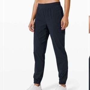 Lululemon Adapted State Jogger
True Navy
